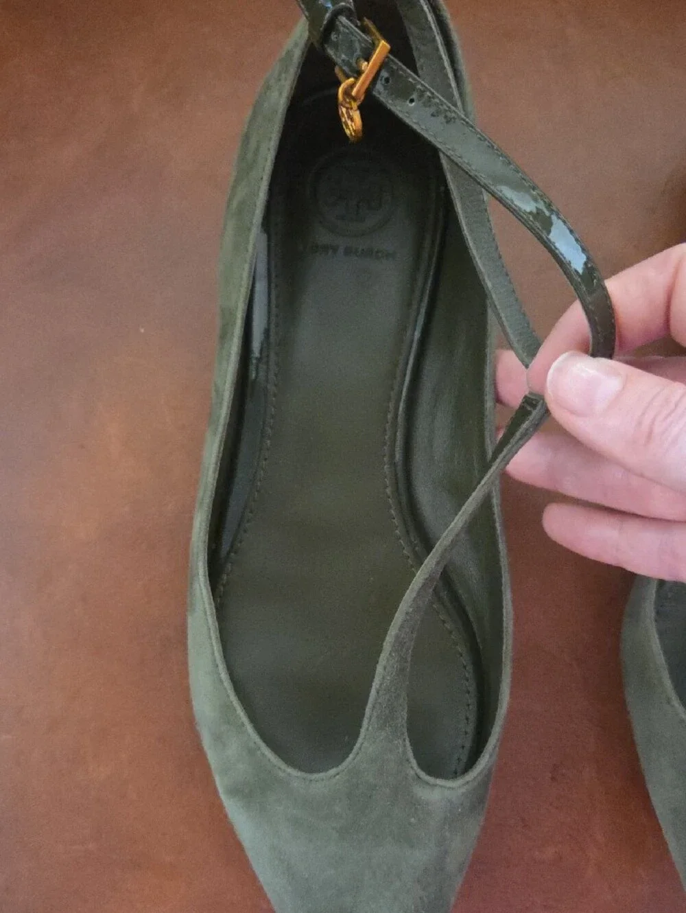 Tory Burch Ashton T-Strap Flats, Olive Green, Size 8M - Picture 9 of 9